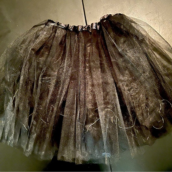 NEW! LED battery operated Black tutu! Great for Halloween! Pre-T… - Picture 2 of 2